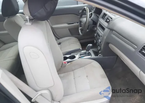 2010 Ford Fusion Hybrid from USA, damaged, VIN 3FADP0L34AR406616